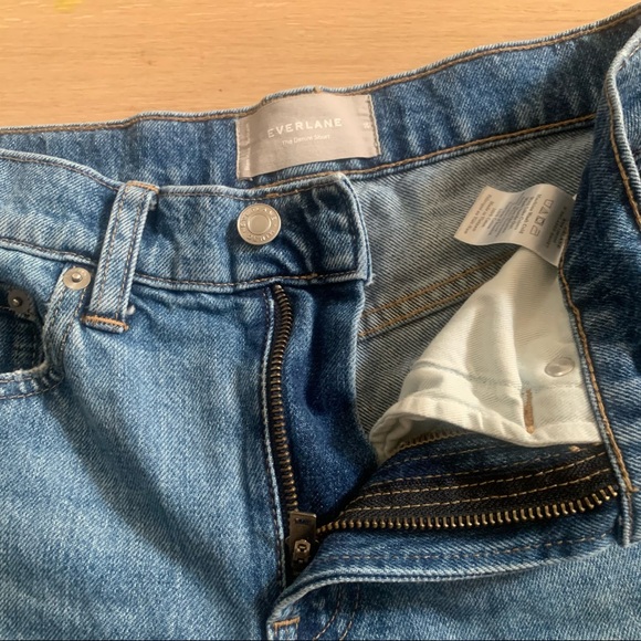 Everlane shorts - Picture 4 of 4